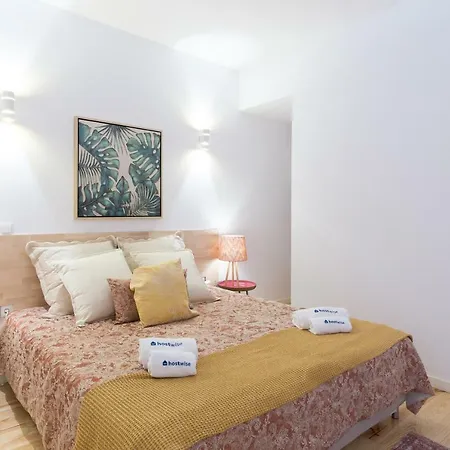 Spacious Bright Flat With Terrace By Host Wise Porto