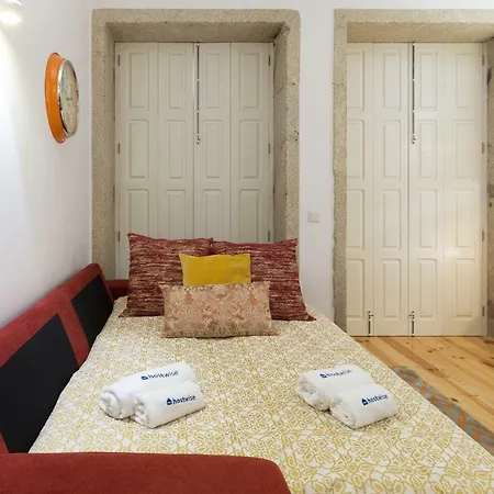 Apartment Spacious Bright Flat With Terrace By Host Wise *